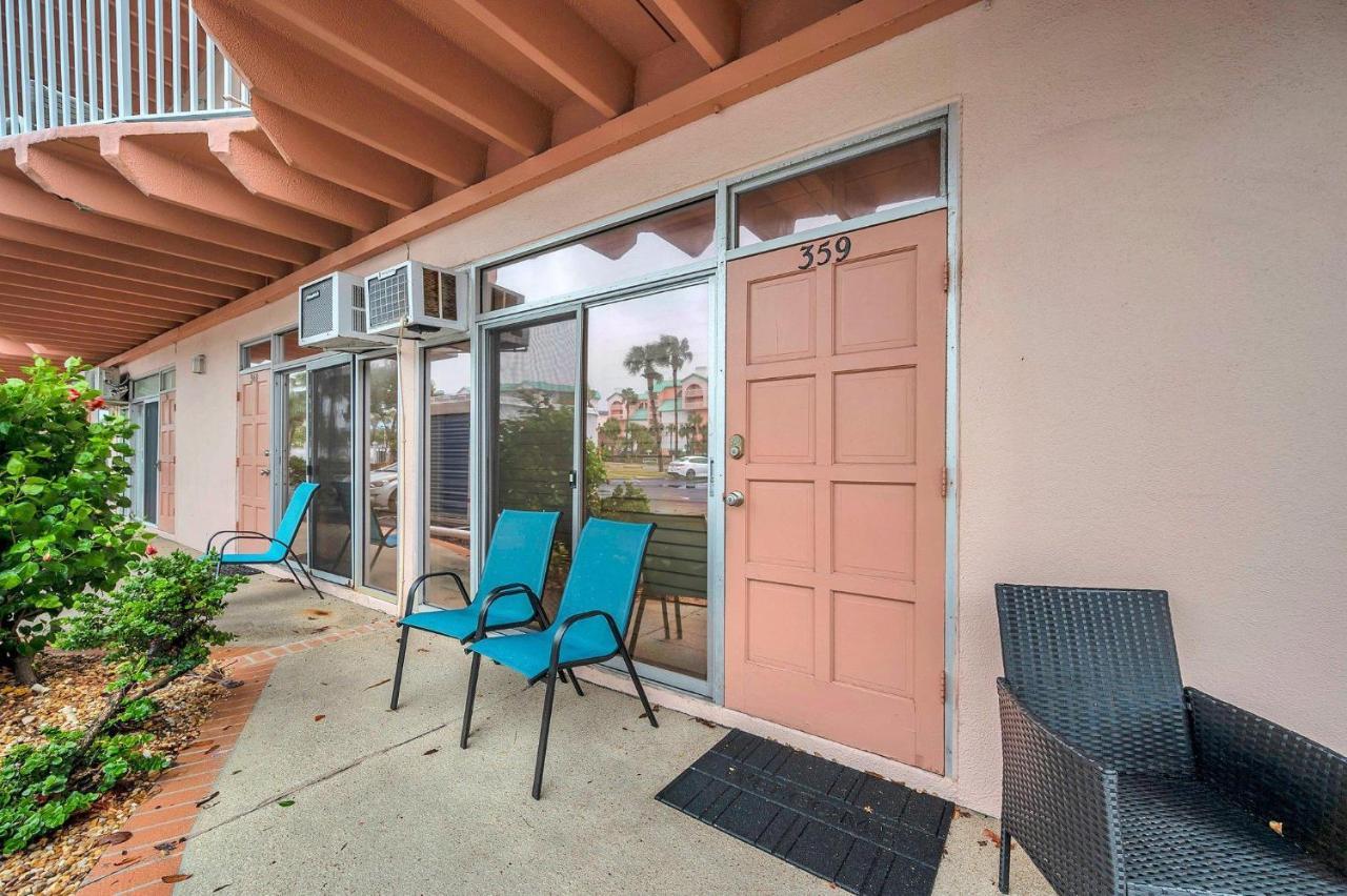 Picturesque Waterfront Studio Clearwater Beach Exterior photo
